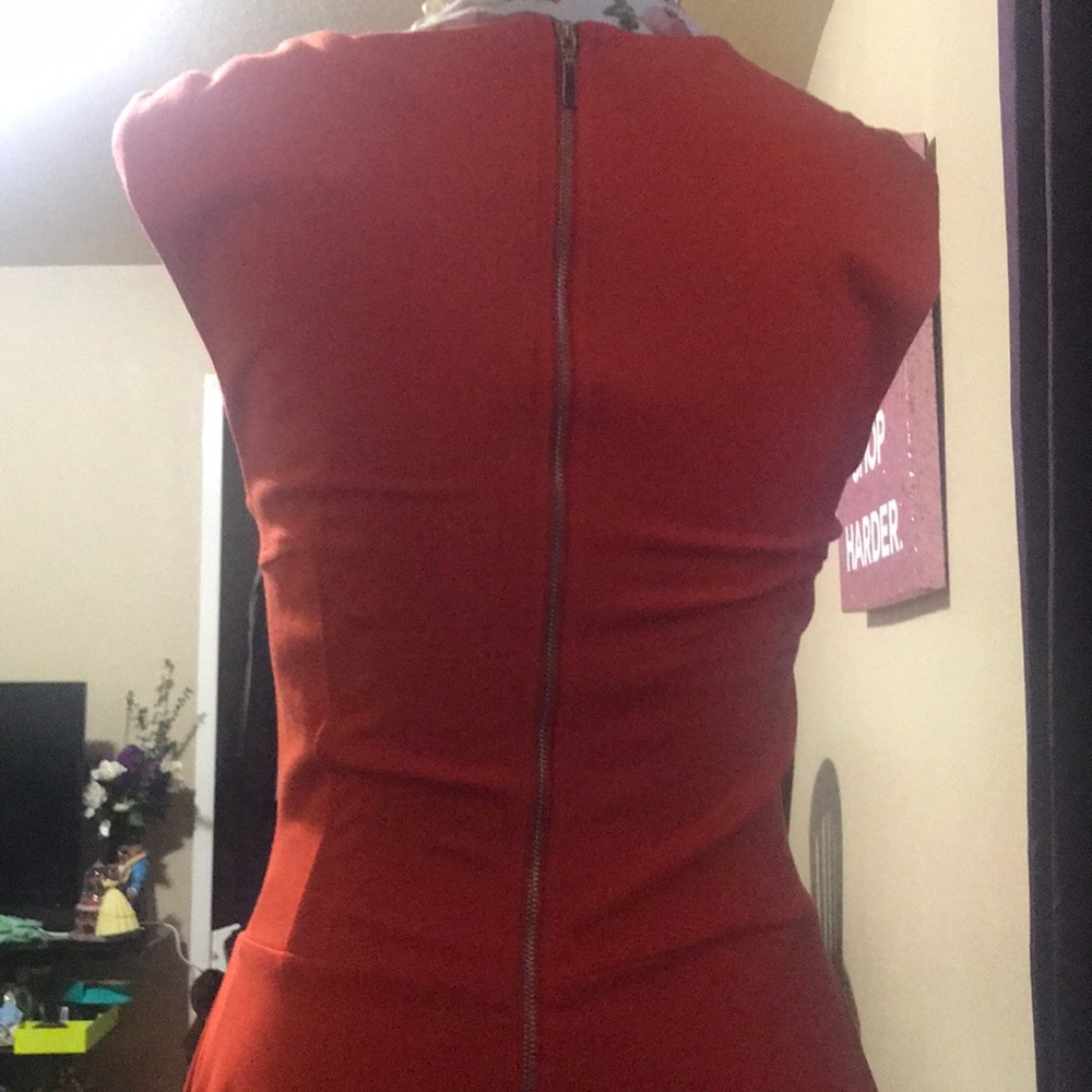 Dress - Picture 3 of 3
